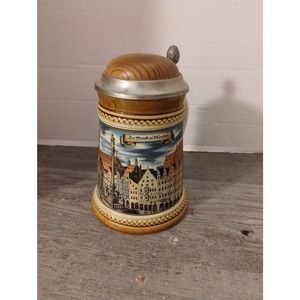 Beyer Old German Cities Stein Der March zu Munchen hand painted Stein Limited Ed